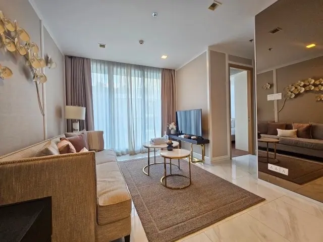 2 Bed/ 2 Bath Hyde Sukhumvit 11