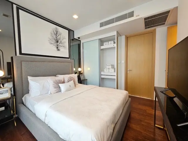 2 Bed/ 2 Bath Hyde Sukhumvit 11