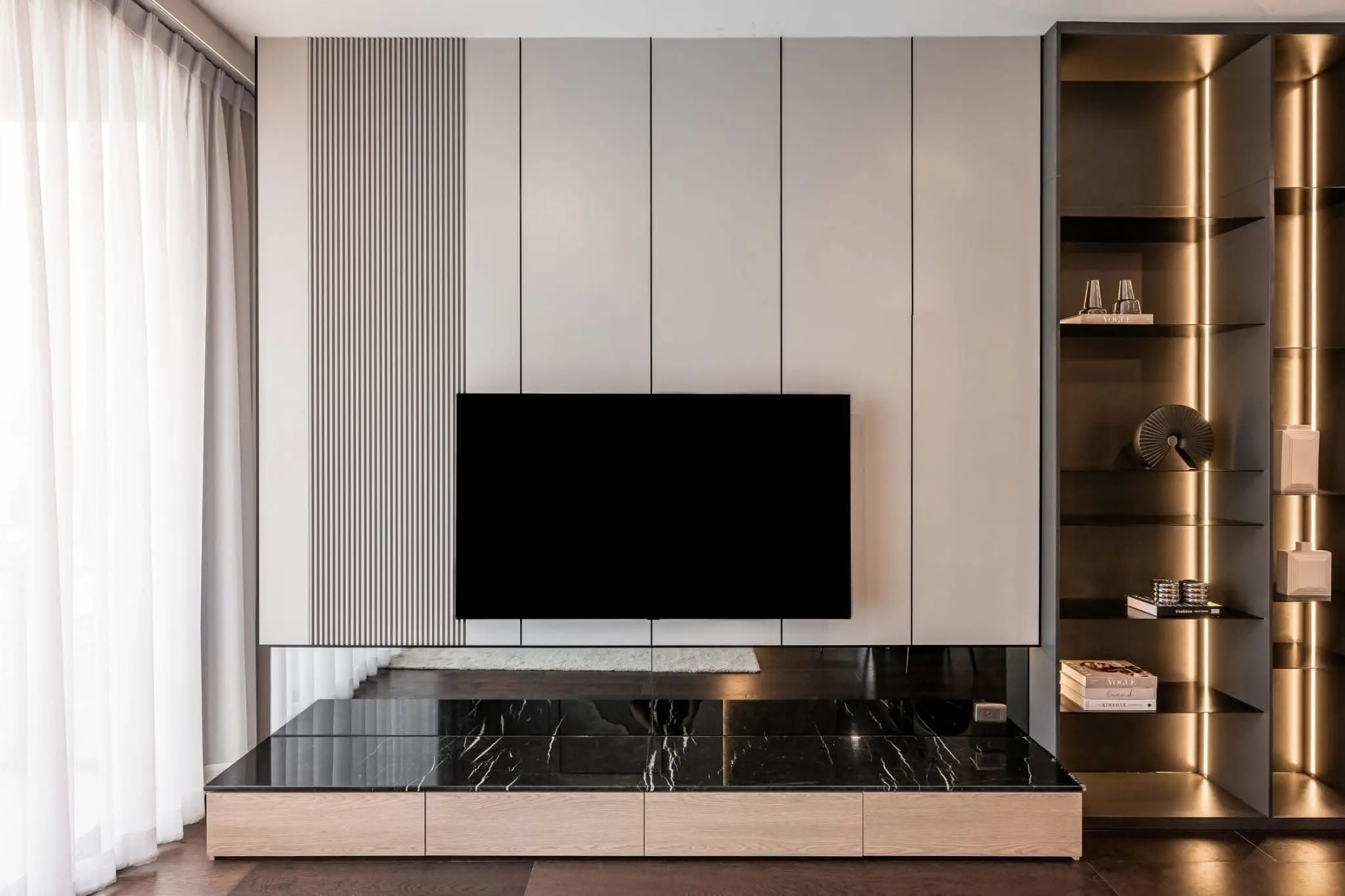 2 bed/ 2 bath  LAVIQ Sukhumvit 57