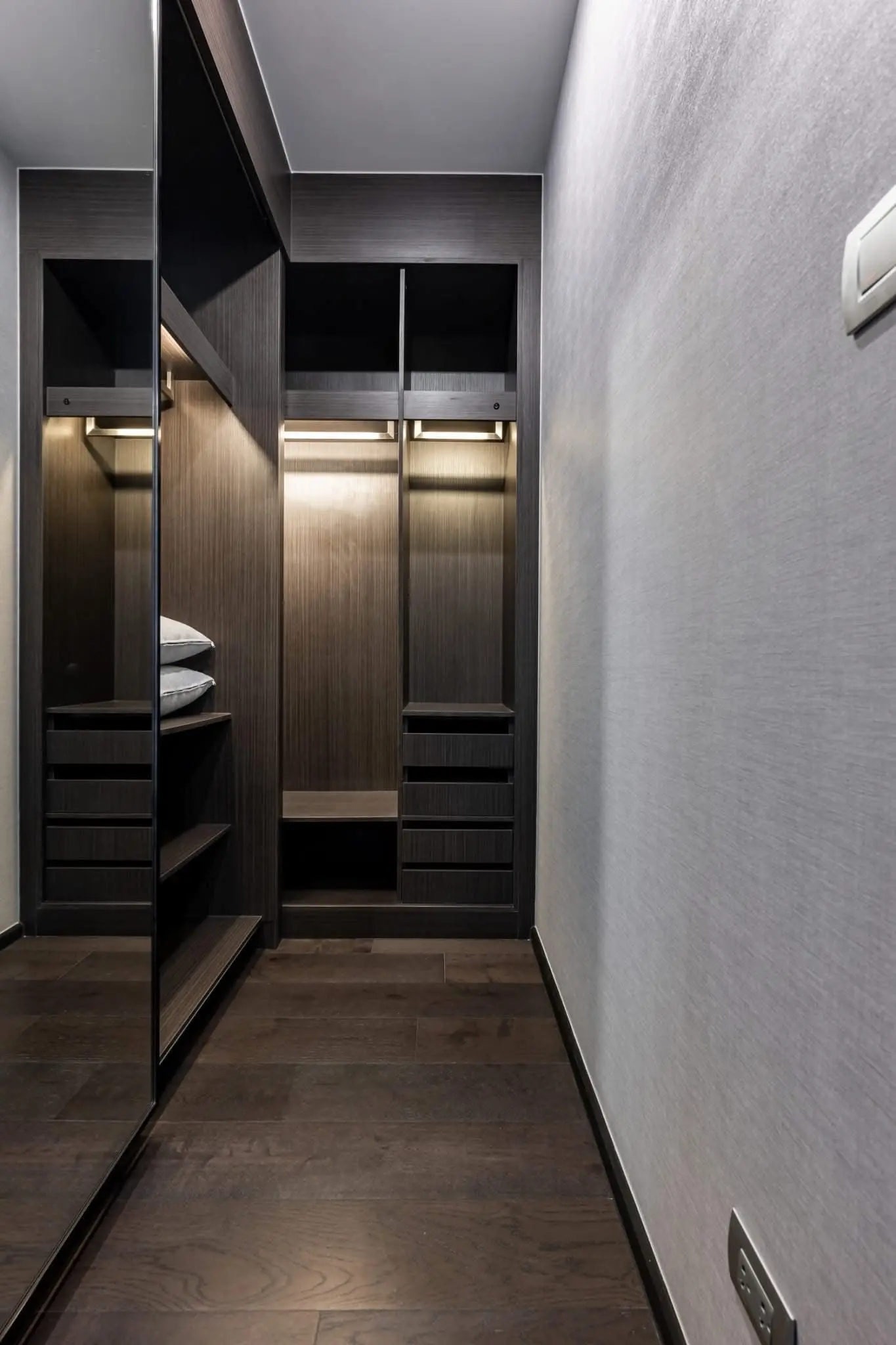 2 bed/ 2 bath  LAVIQ Sukhumvit 57