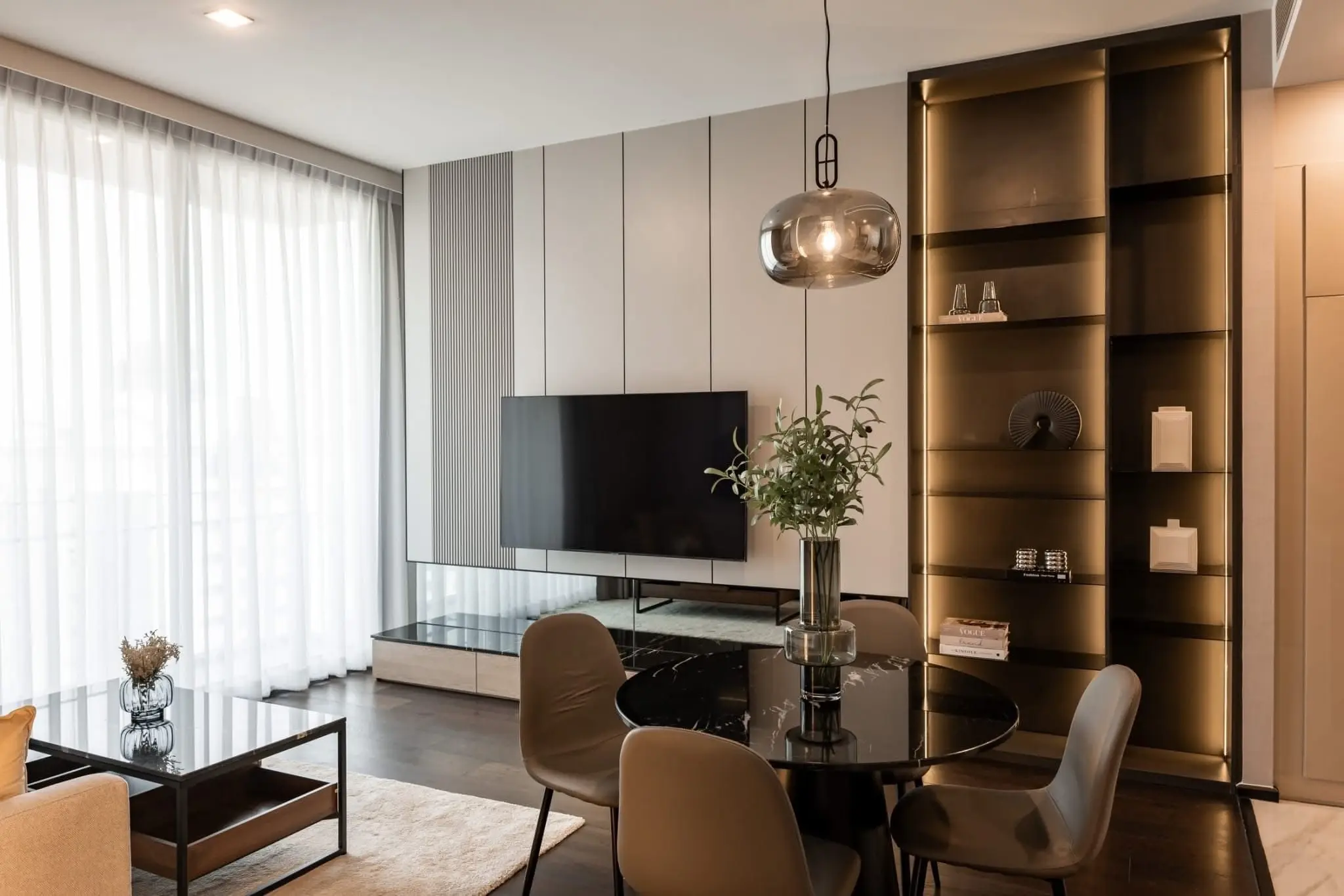 2 bed/ 2 bath  LAVIQ Sukhumvit 57