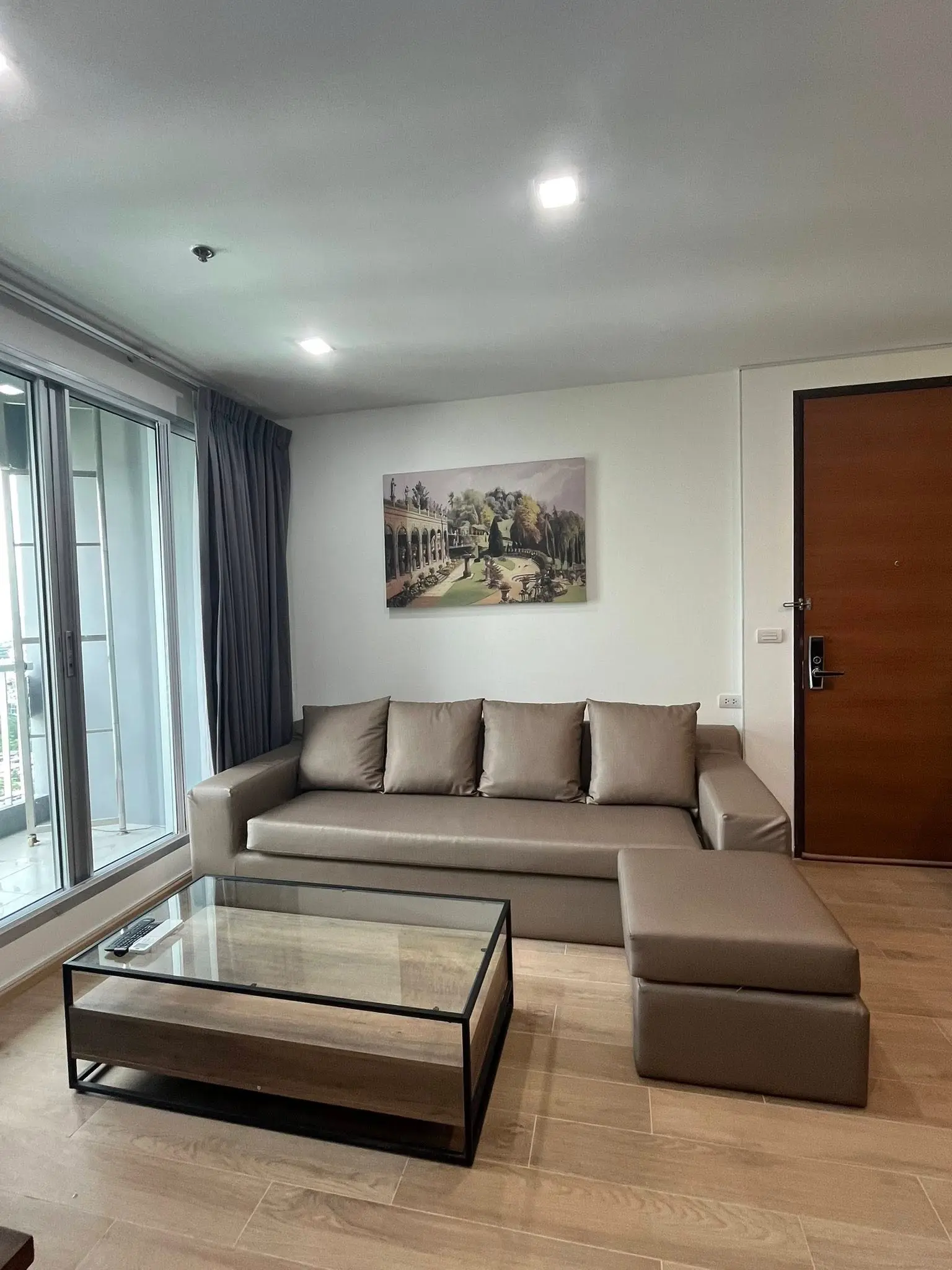 2 bed/ 2 bath Rhythm Sukhumvit 50