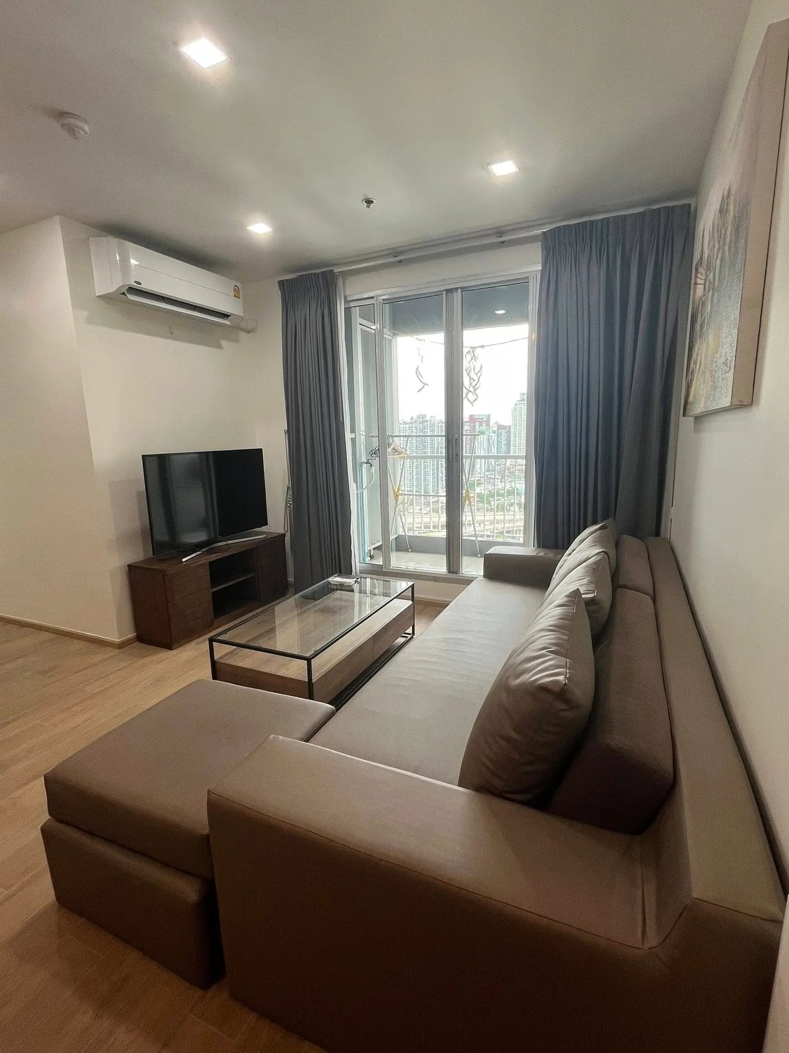 2 bed/ 2 bath Rhythm Sukhumvit 50
