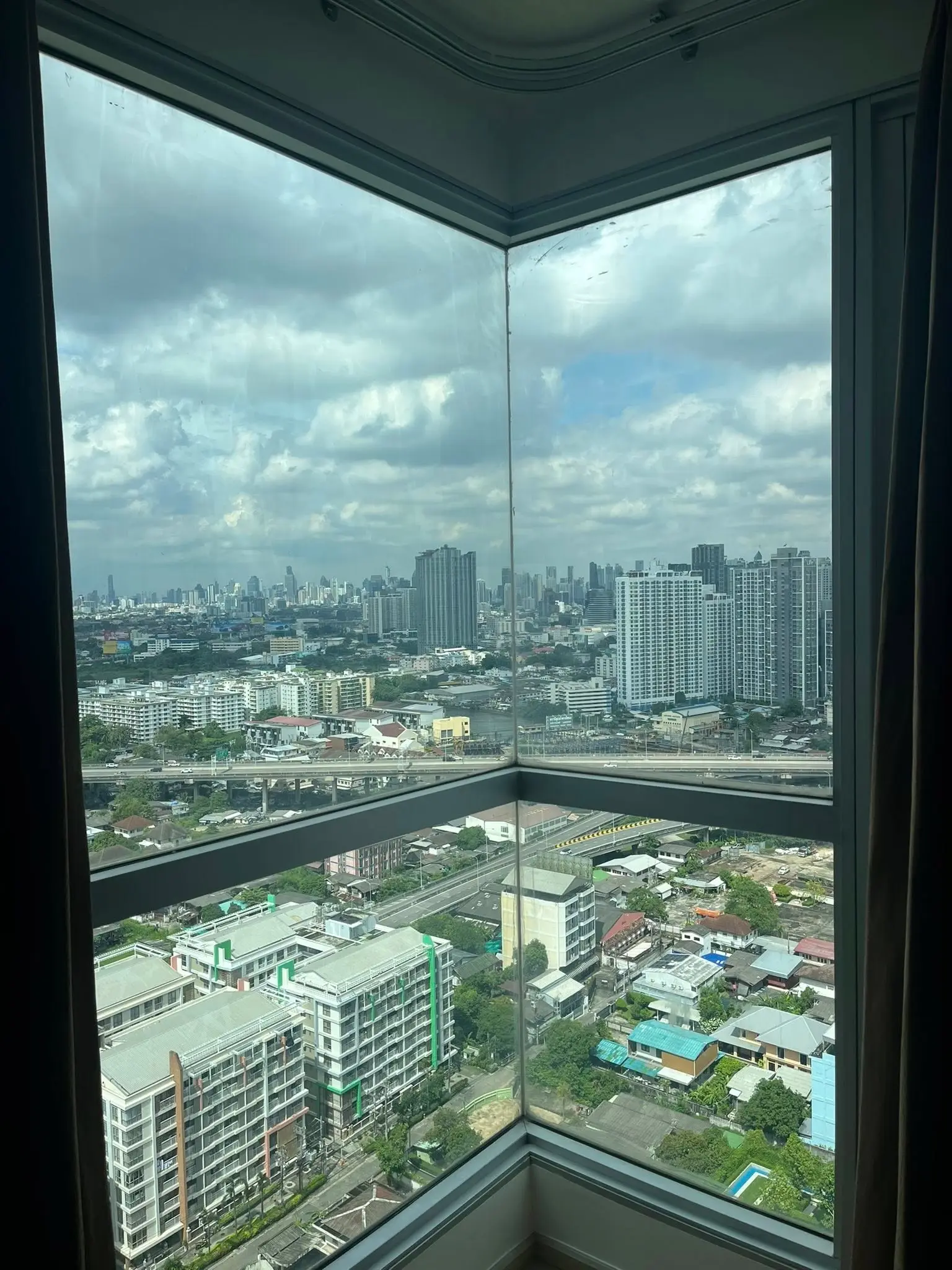 2 bed/ 2 bath Rhythm Sukhumvit 50