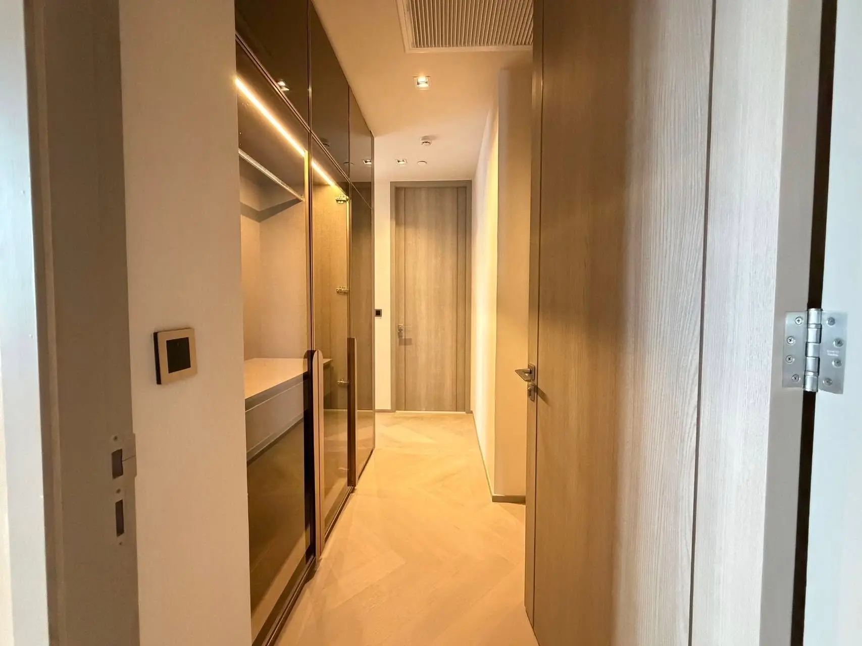 4 Bed/ 3 Bath The Reserve Sathorn