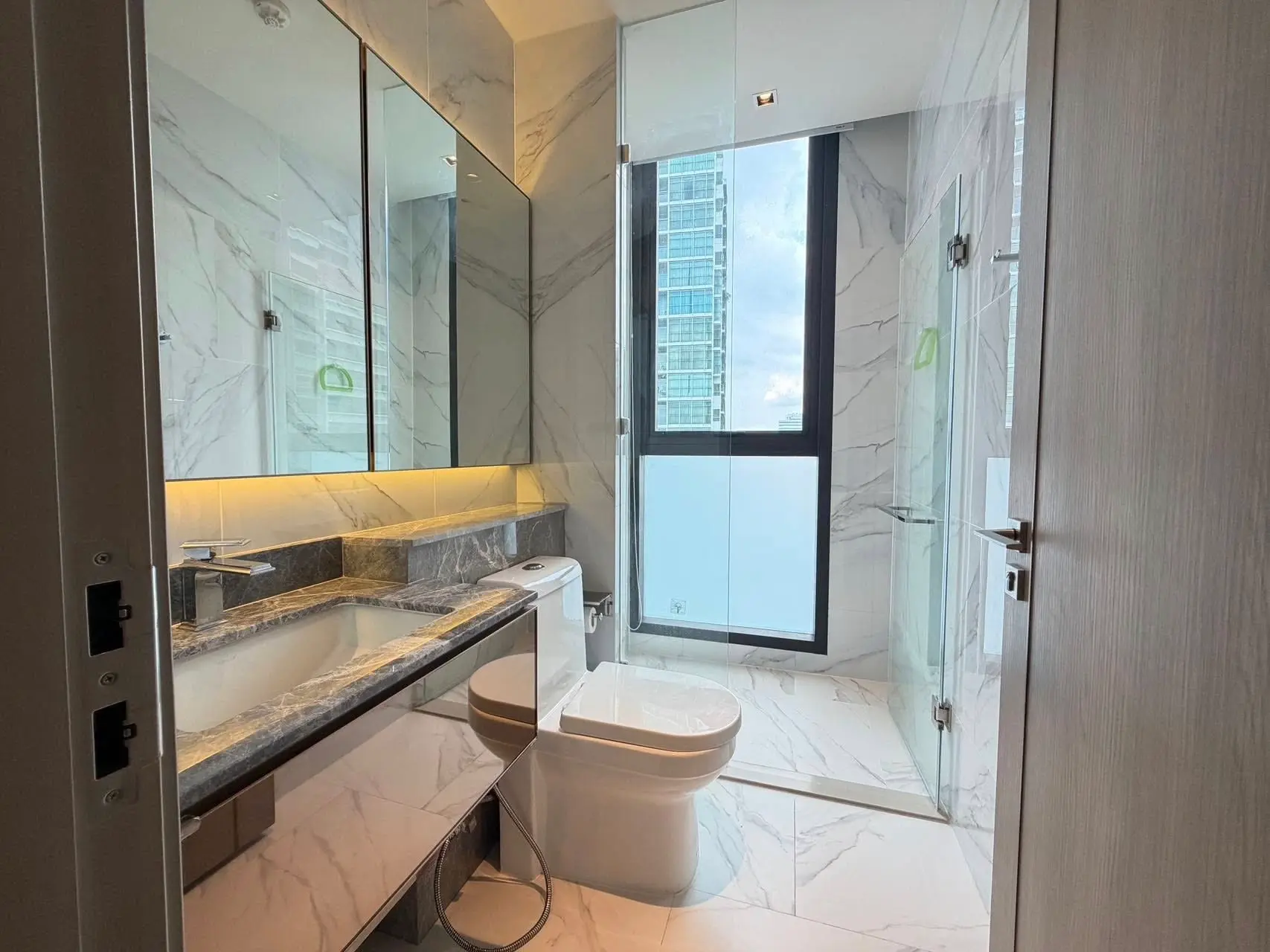 4 Bed/ 3 Bath The Reserve Sathorn