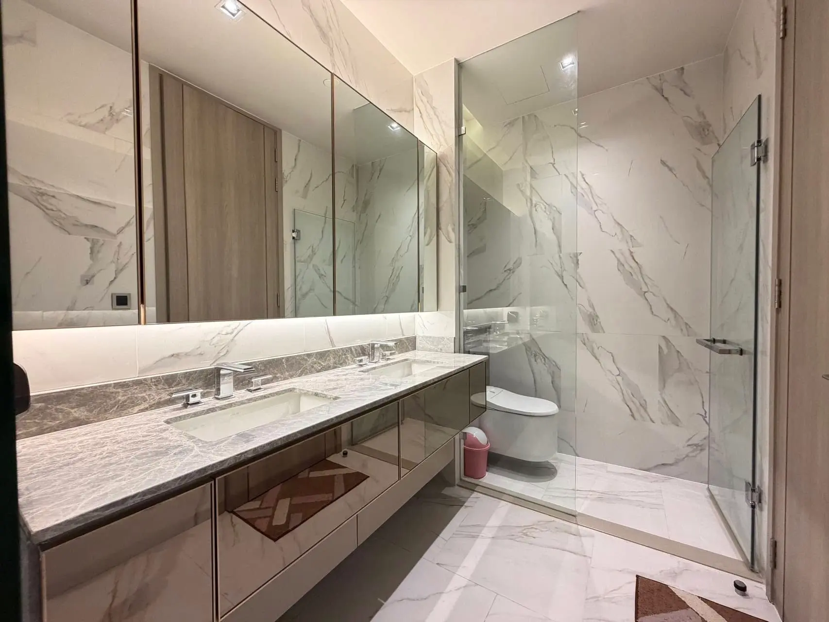 4 Bed/ 3 Bath The Reserve Sathorn