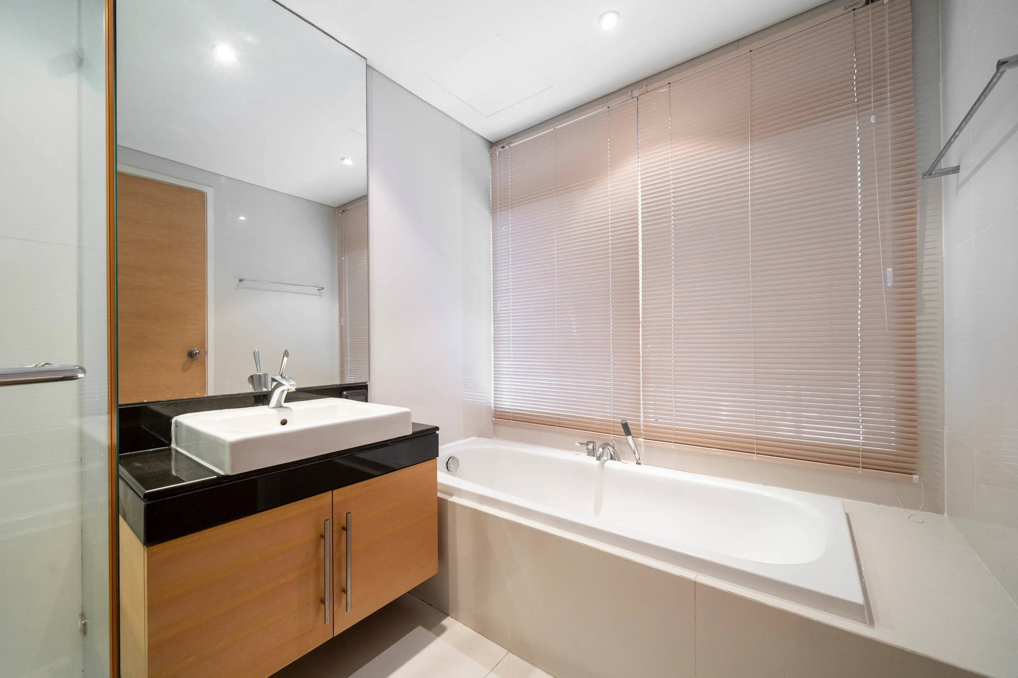 2 Bed/ 2 Bath Fullerton Sukhumvit