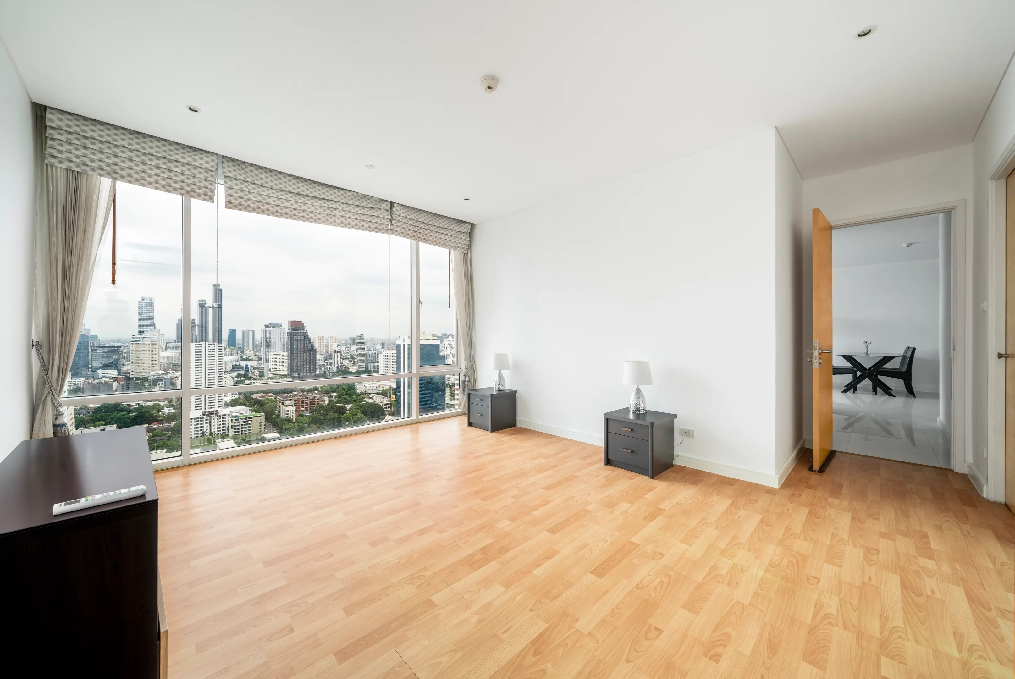 2 Bed/ 2 Bath Fullerton Sukhumvit