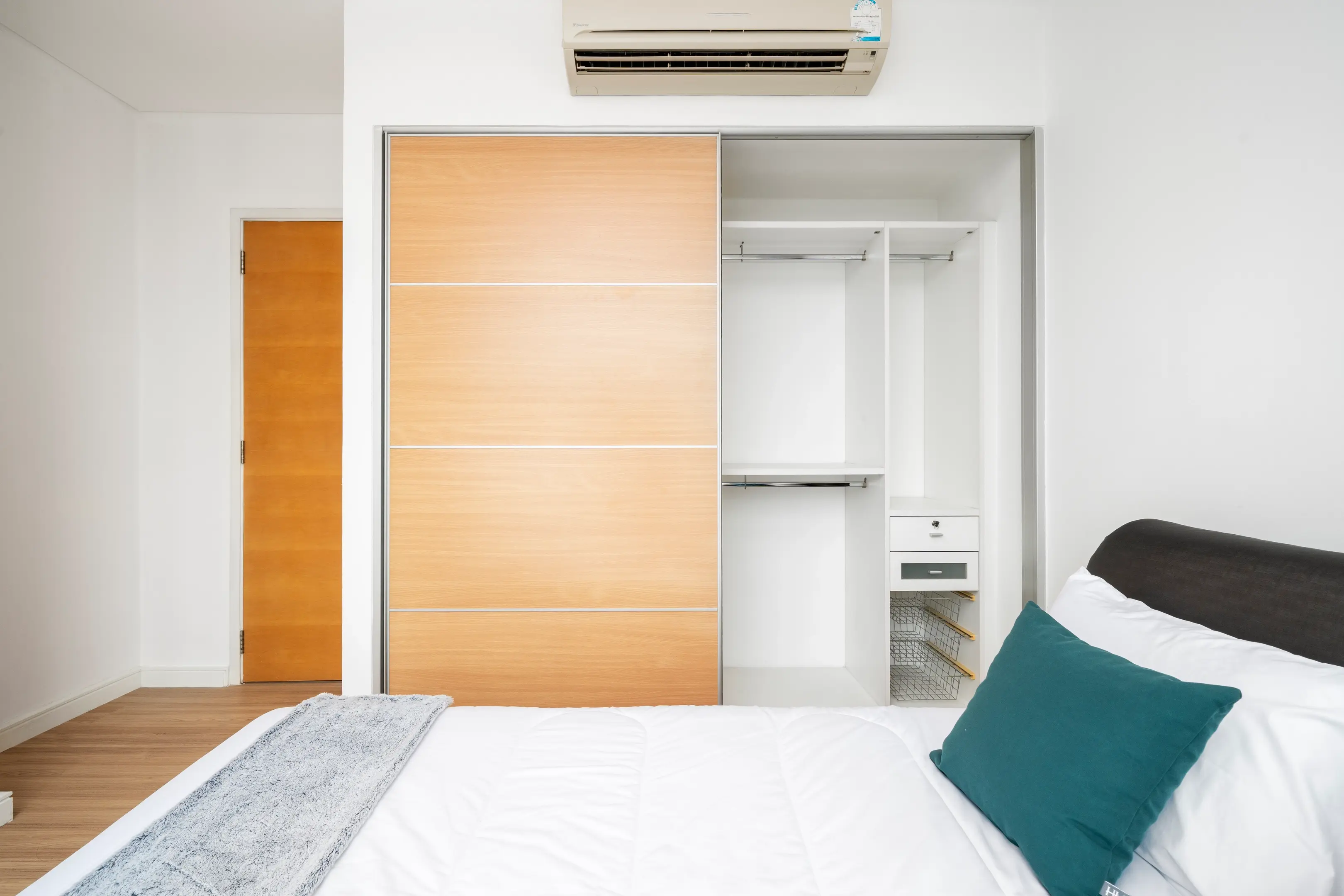 2 Bed/ 2 Bath Fullerton Sukhumvit