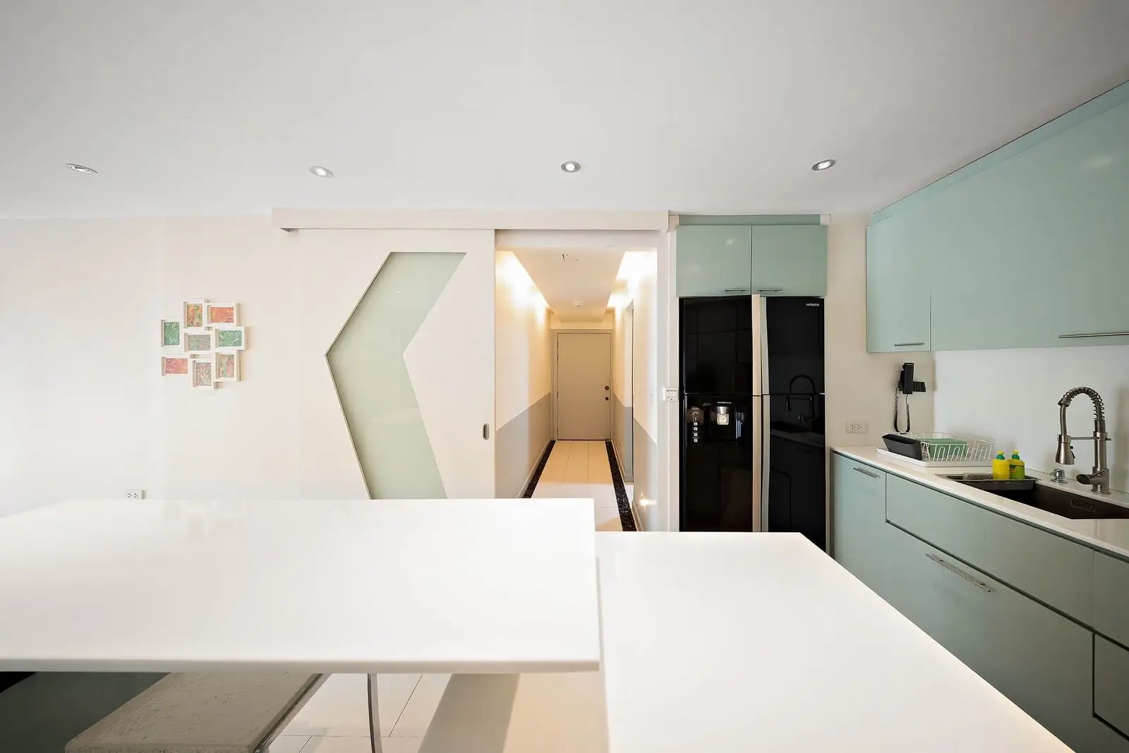 คอนโด 3 ห้องนอนกว้างขวางสไตล์ญี่ปุ่นในวัฒนา โฉนดกรรมสิทธิ์