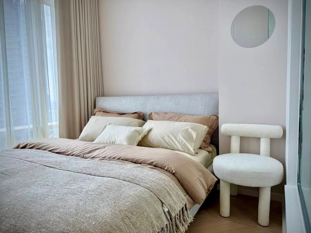 River front at Four Seasons Private Residences 3 beds for sale.