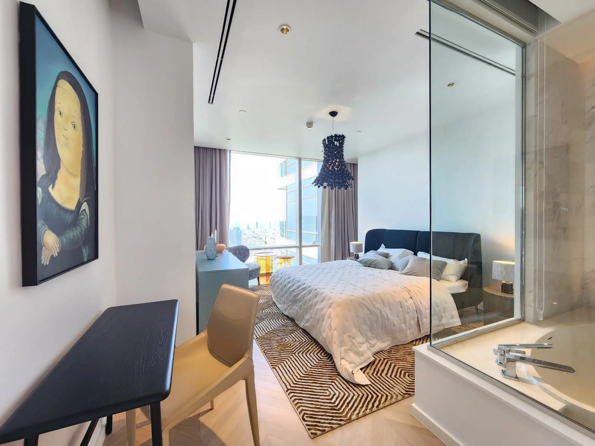 River view at Four Seasons Private Residences 2 beds  for rent  NOW!
