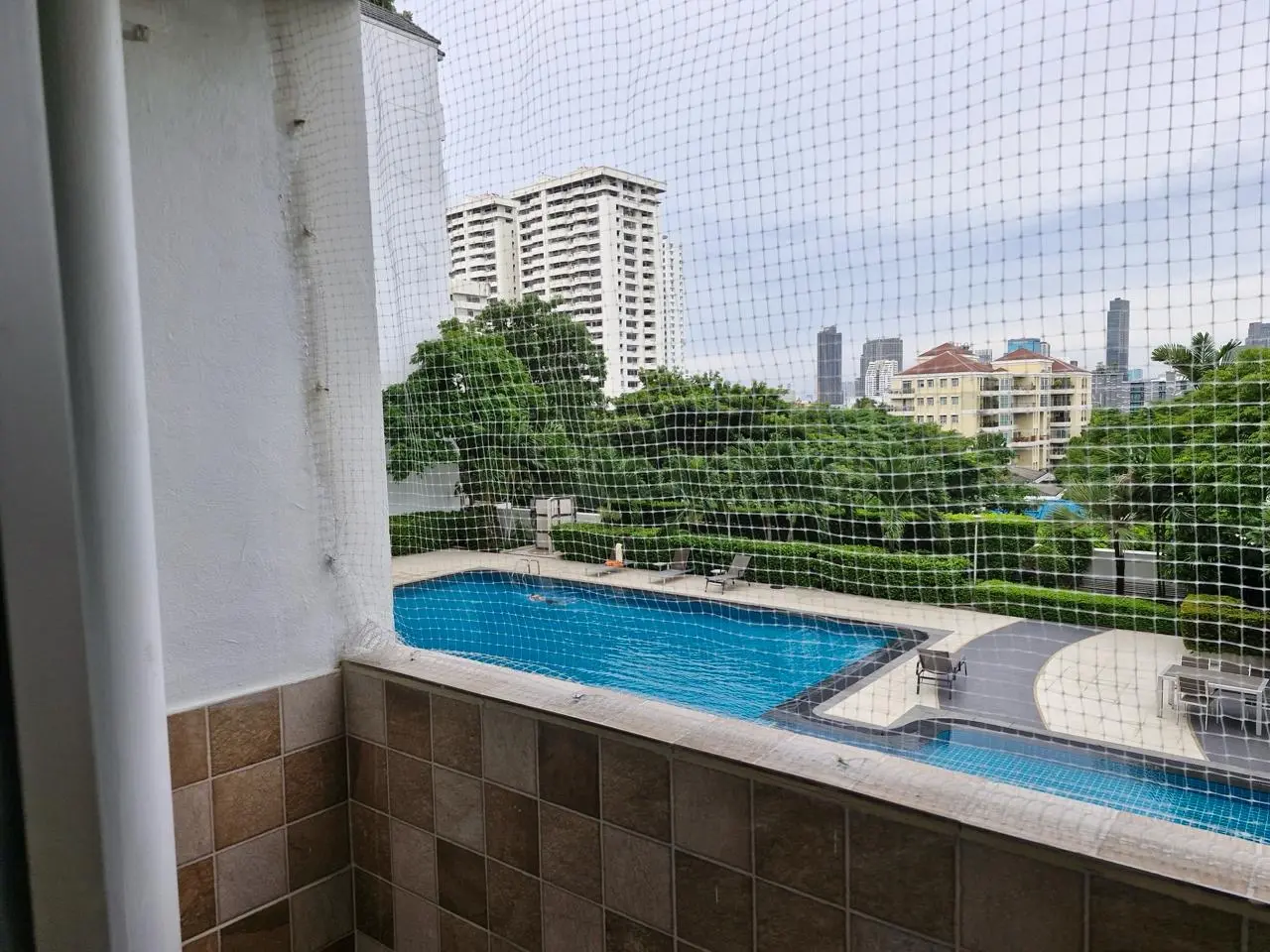 DS TOWER 1 LARGE 3 BEDS FOR RENT NOW