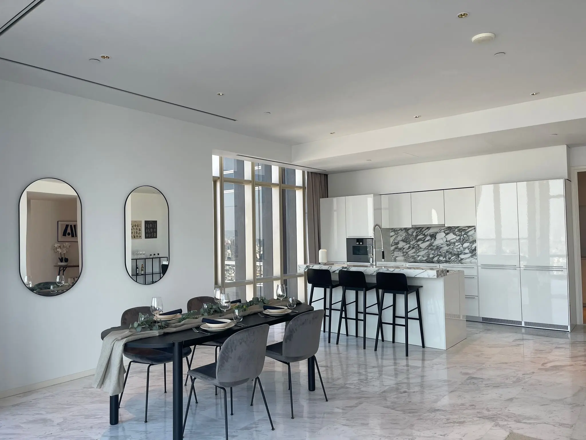 Four Seasons Private Residences for sale on high floor 50+