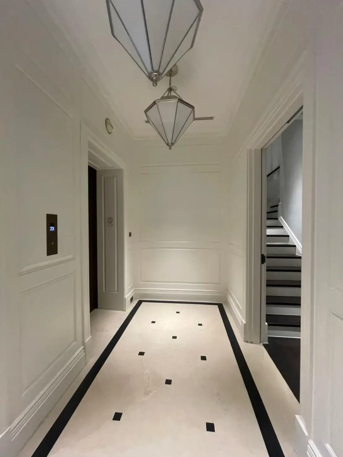 98 Wireless, Super luxury property in Wireless road resale 
