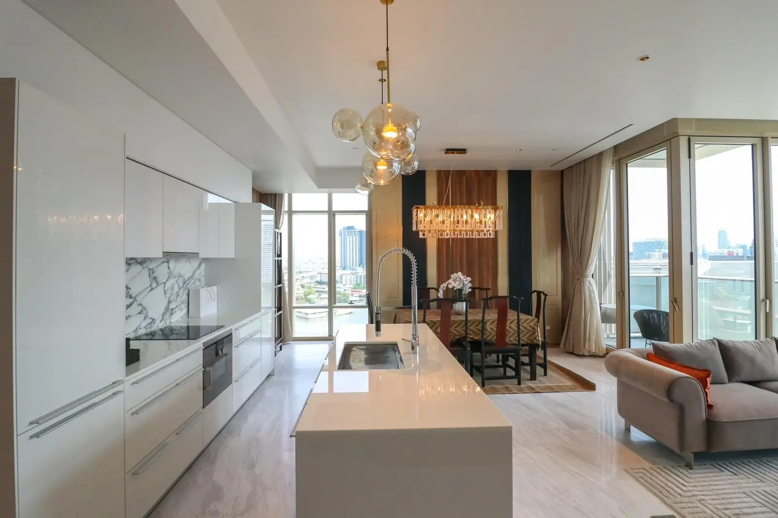 River view at Four Seasons Private Residences 4 beds 