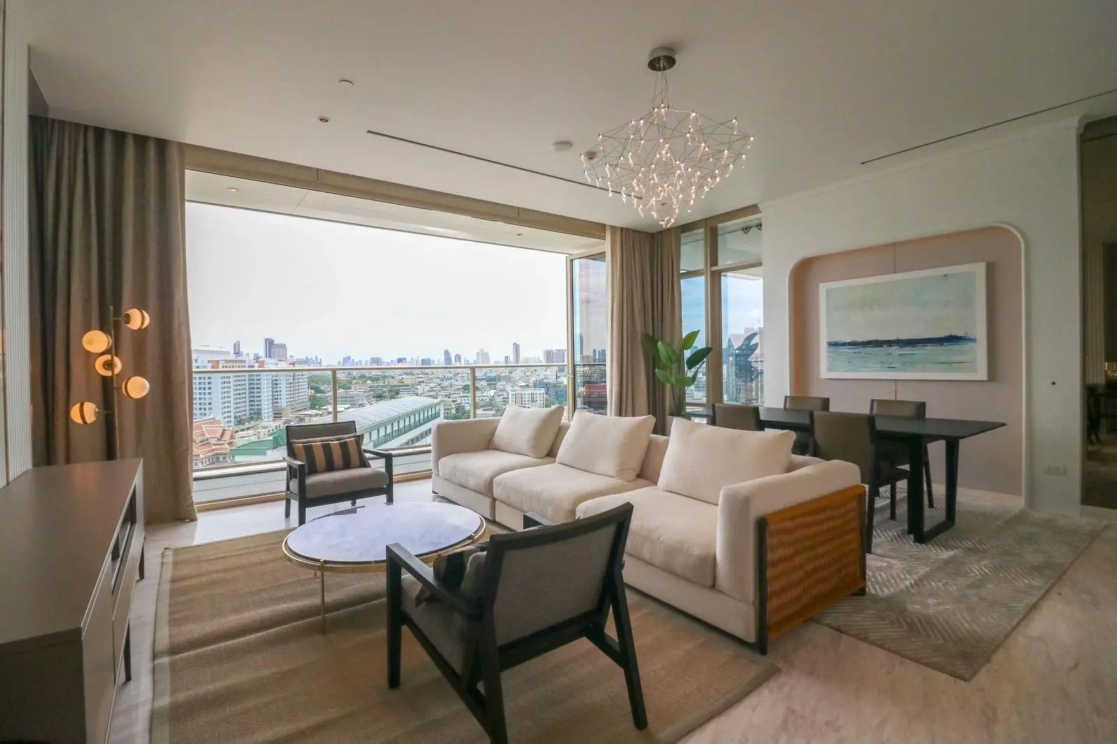 River view at Four Seasons Private Residences 4 beds 