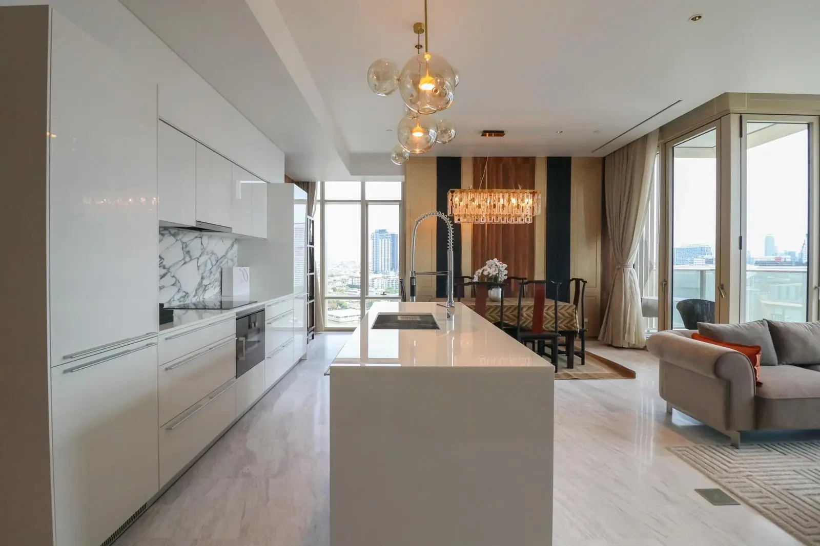 River view at Four Seasons Private Residences 4 beds 