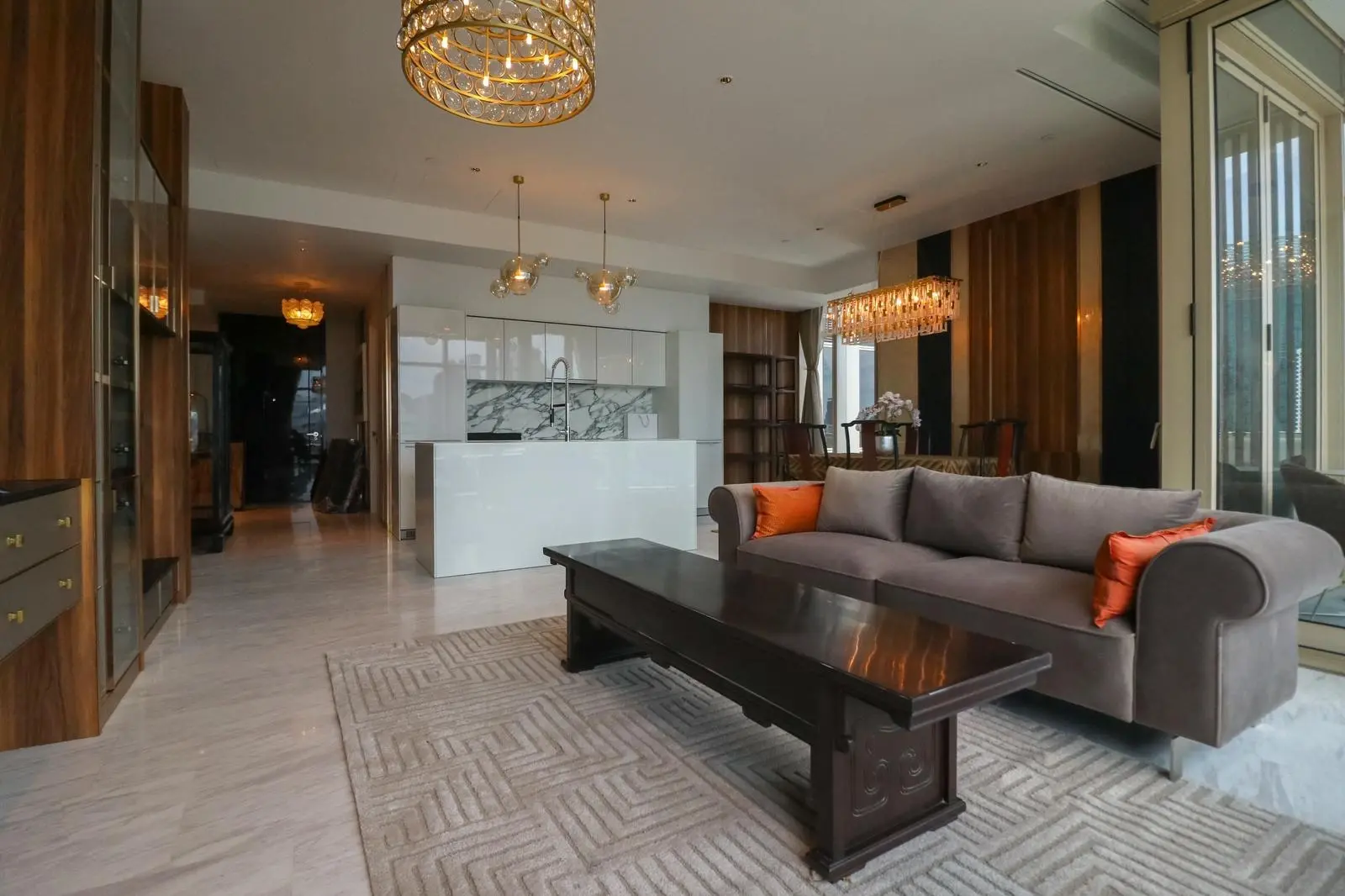 River view at Four Seasons Private Residences 4 beds 