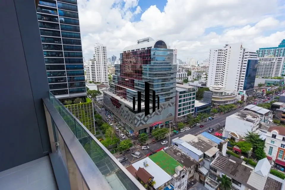 Khun By Yoo for rent 