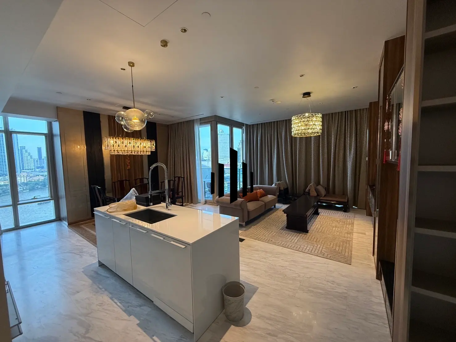 River Front at Four Seasons Private Residences for rent 