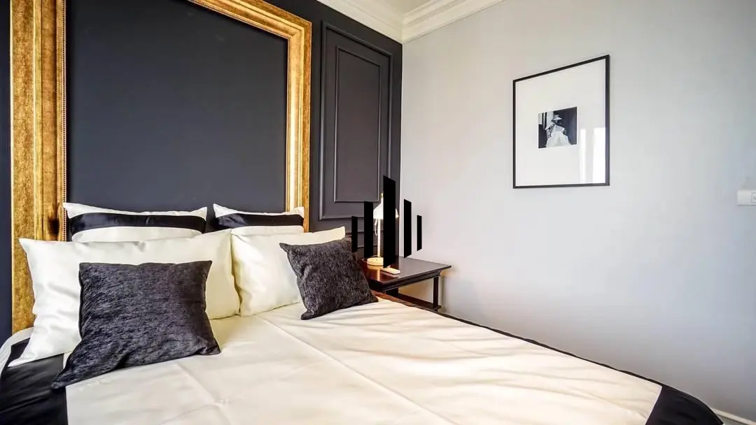 Spacious 3-Bed, 4-Bath Condo with Stunning City Views on 35th Floor