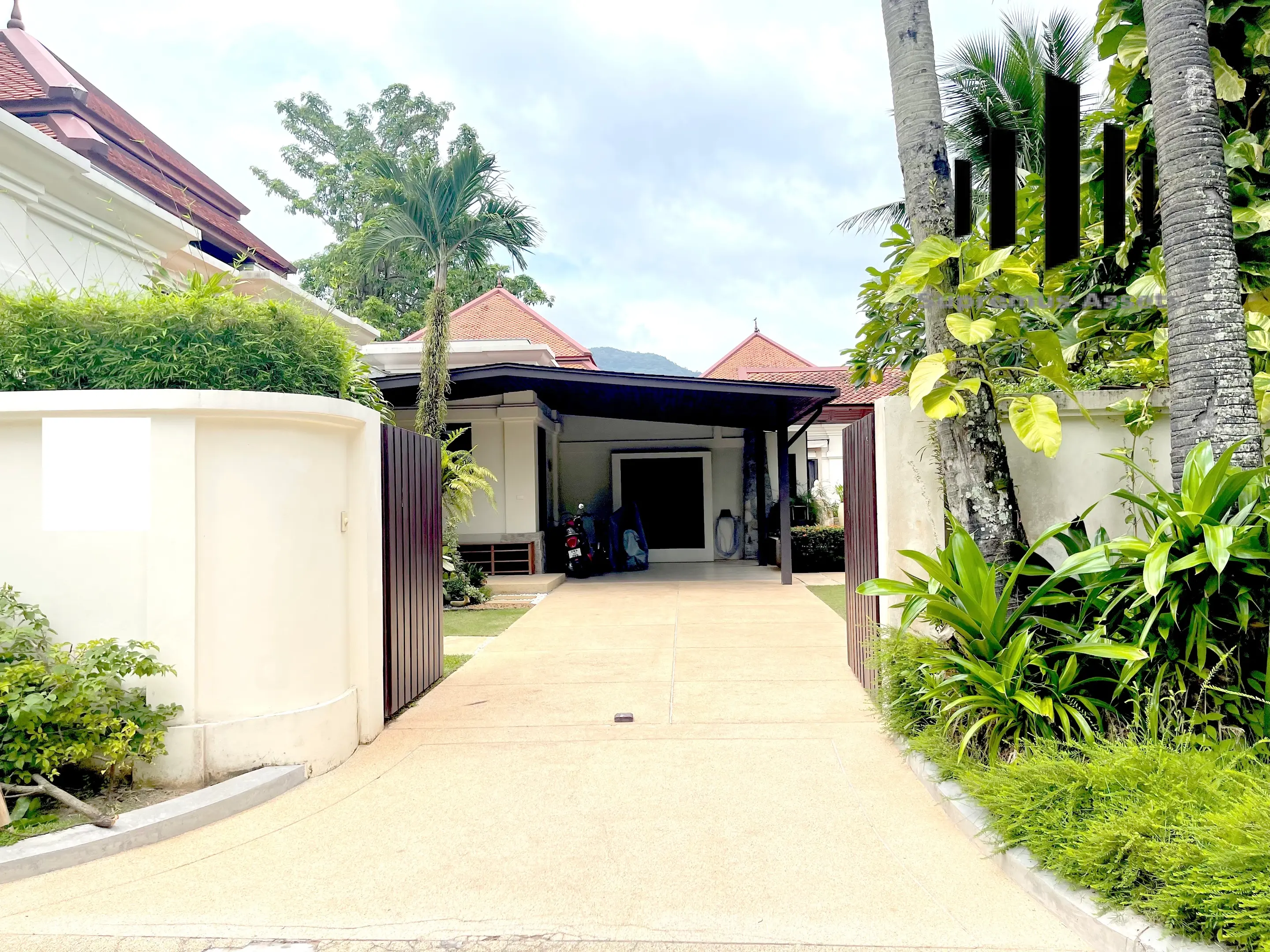 Pool Villa for sale in Bangtoa, Phuket 