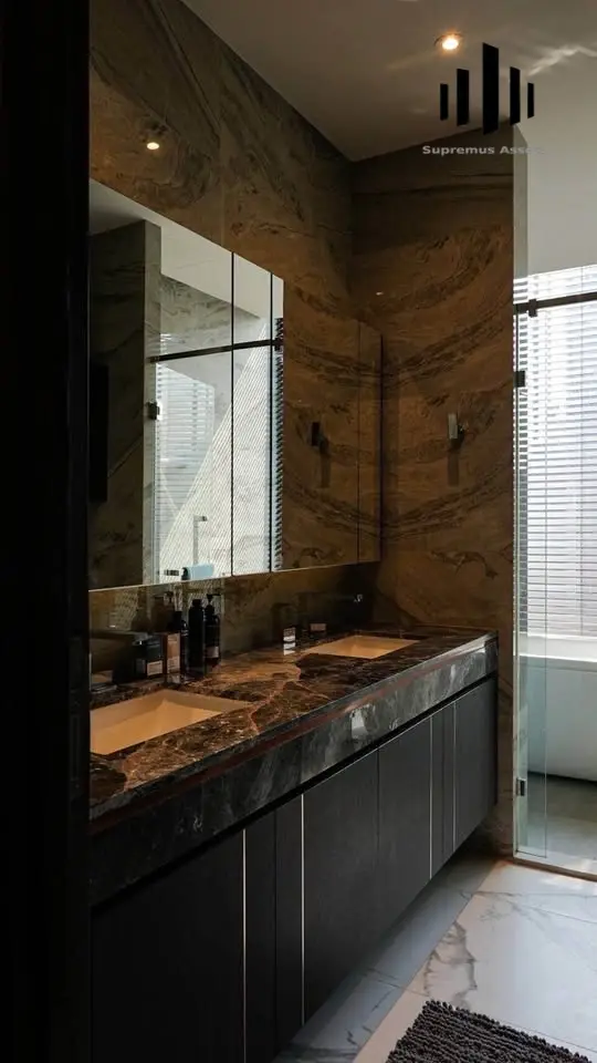 Modern 3 beds 3 baths near BTS Thonglor for rent and sale.