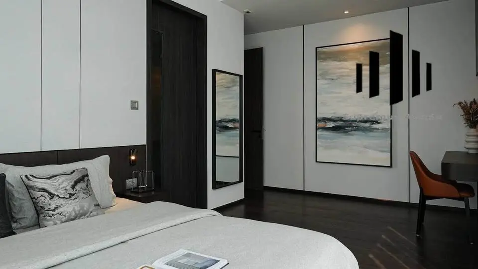 Modern 3 beds 3 baths near BTS Thonglor for rent and sale.
