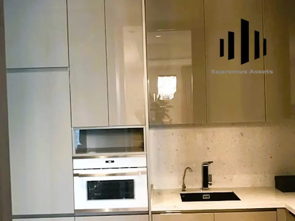 Spacious 3-Bed, 4-Bath Condo with Stunning City Views and High-End Finishes