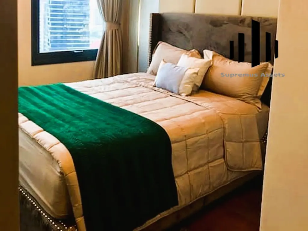 Spacious 3-Bed, 4-Bath Condo with Stunning City Views and High-End Finishes