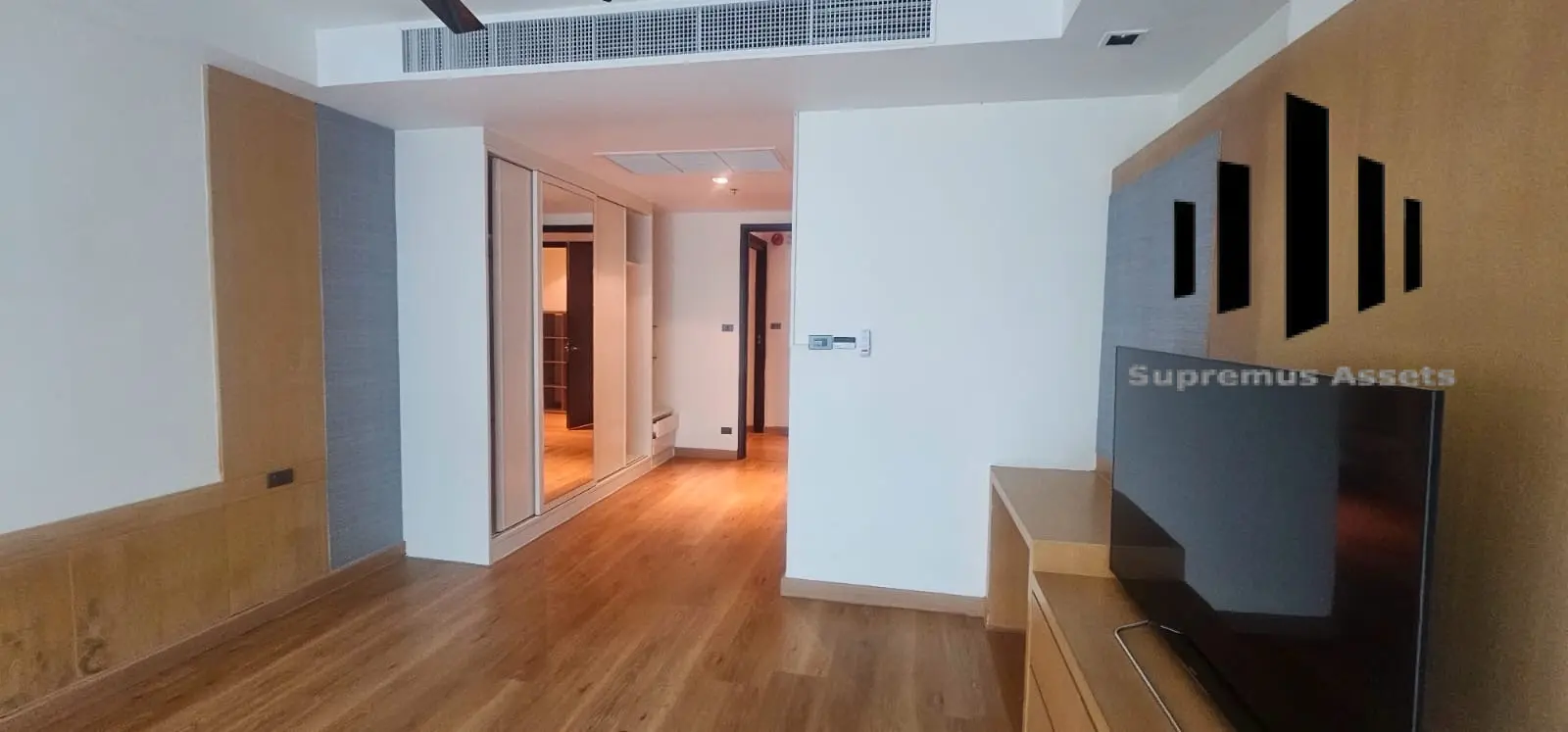 Pet Frendly condo 3 beds with maid room for rent in Phrompong
