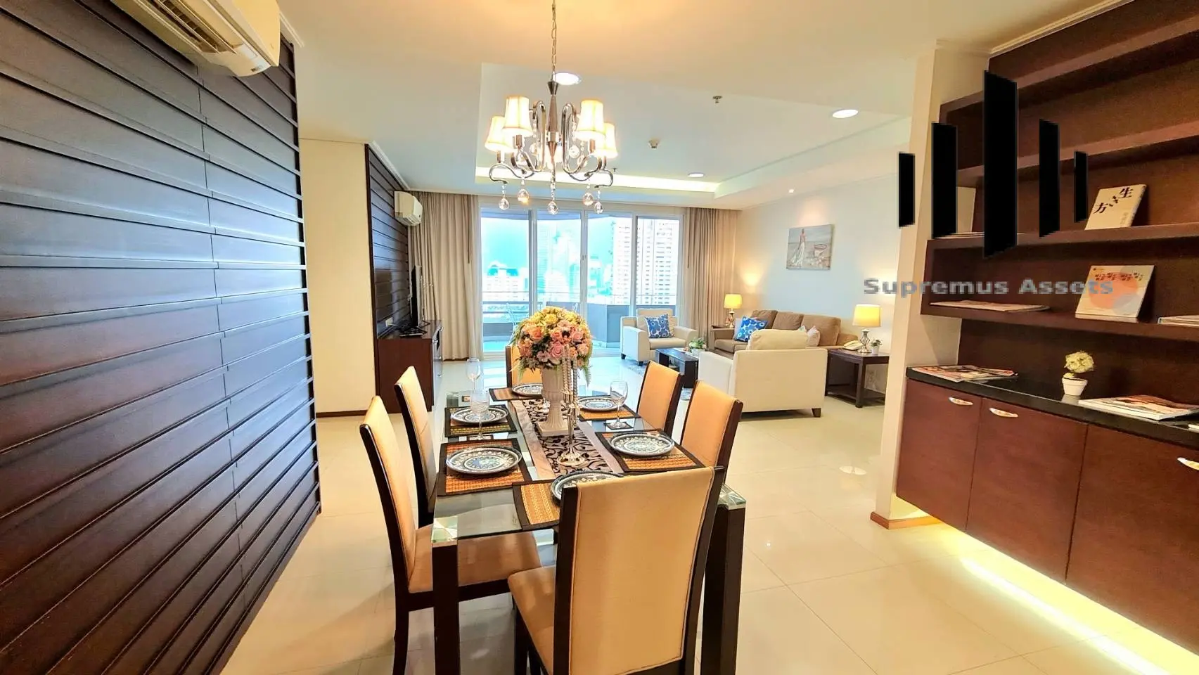 Service aparment for rent Large 3 beds  in Phompong