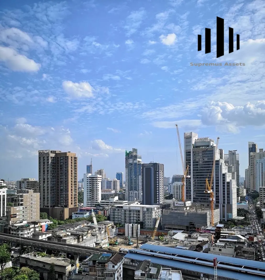 Diplomat 39 for rent 100 Meters to Emquatier and BTS Phompong
