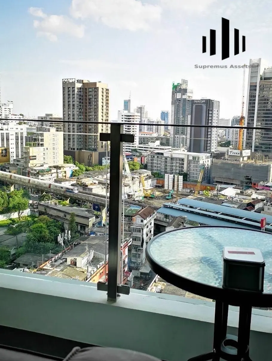 Diplomat 39 for rent 100 Meters to Emquatier and BTS Phompong