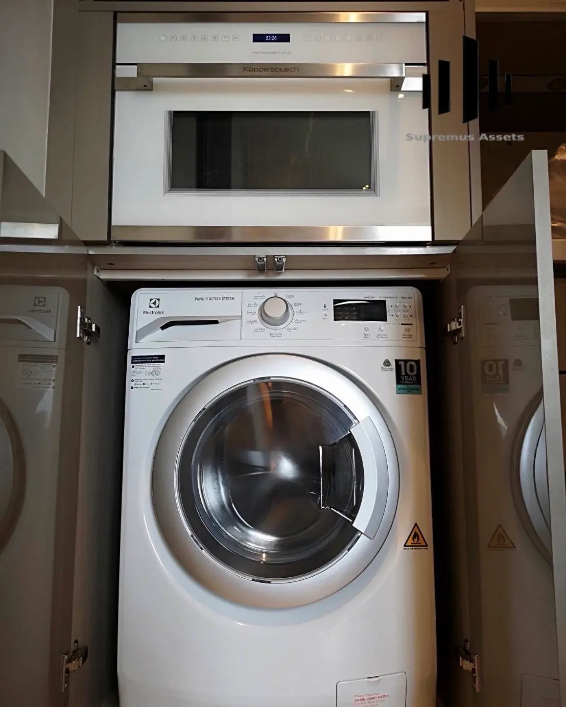Diplomat 39 for rent 100 Meters to Emquatier and BTS Phompong