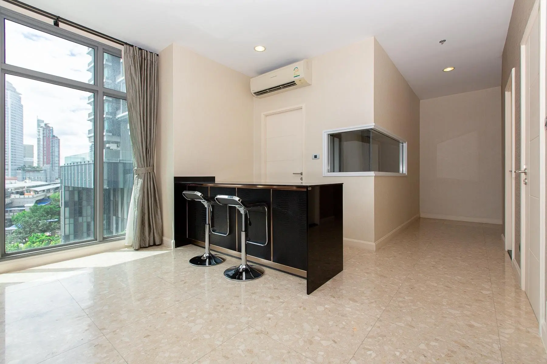 The Crest Ruam Rudee 2 beds Duplex for rent