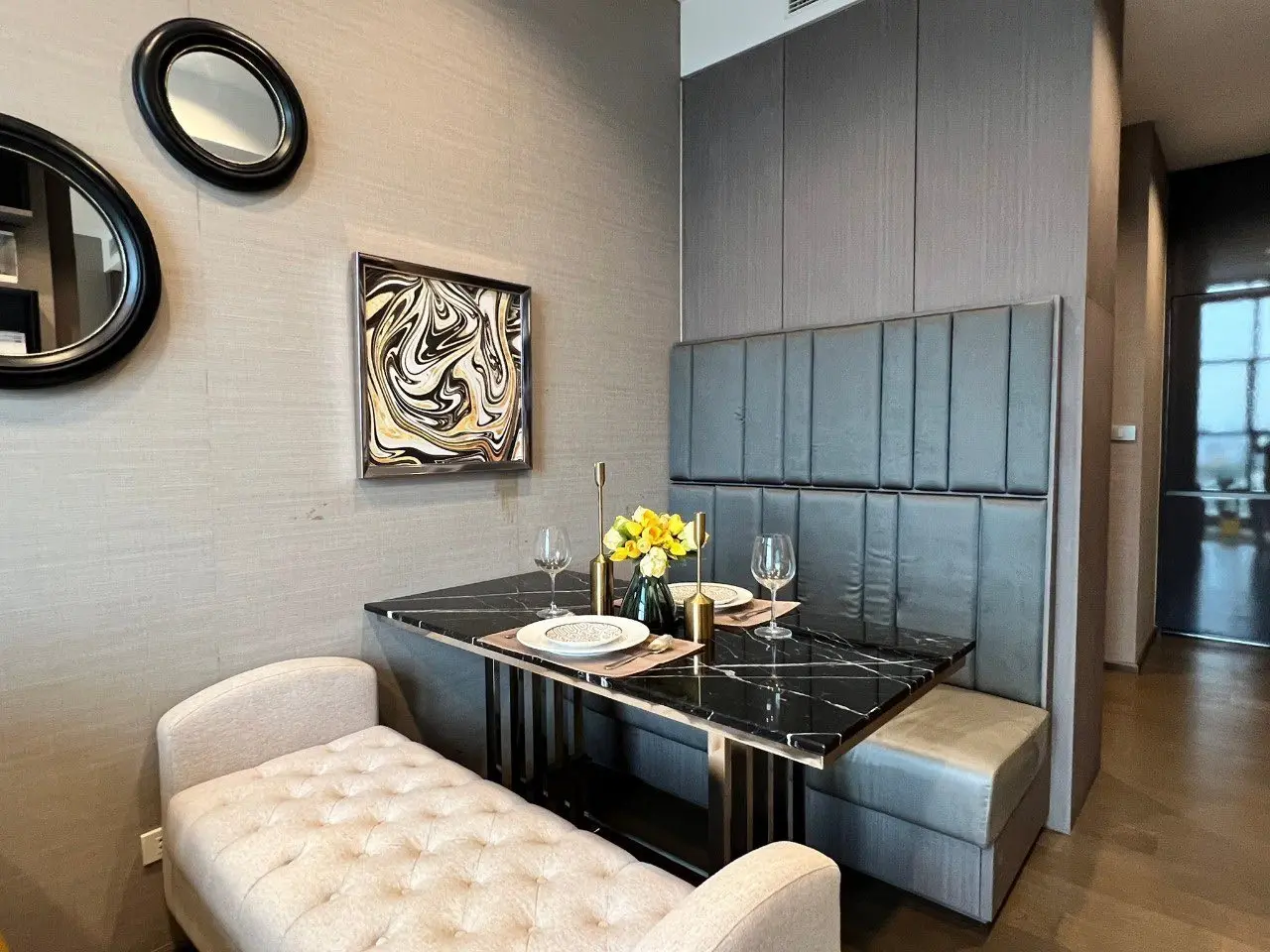 The Diplomat Satorn for rent 1 bed near BTS