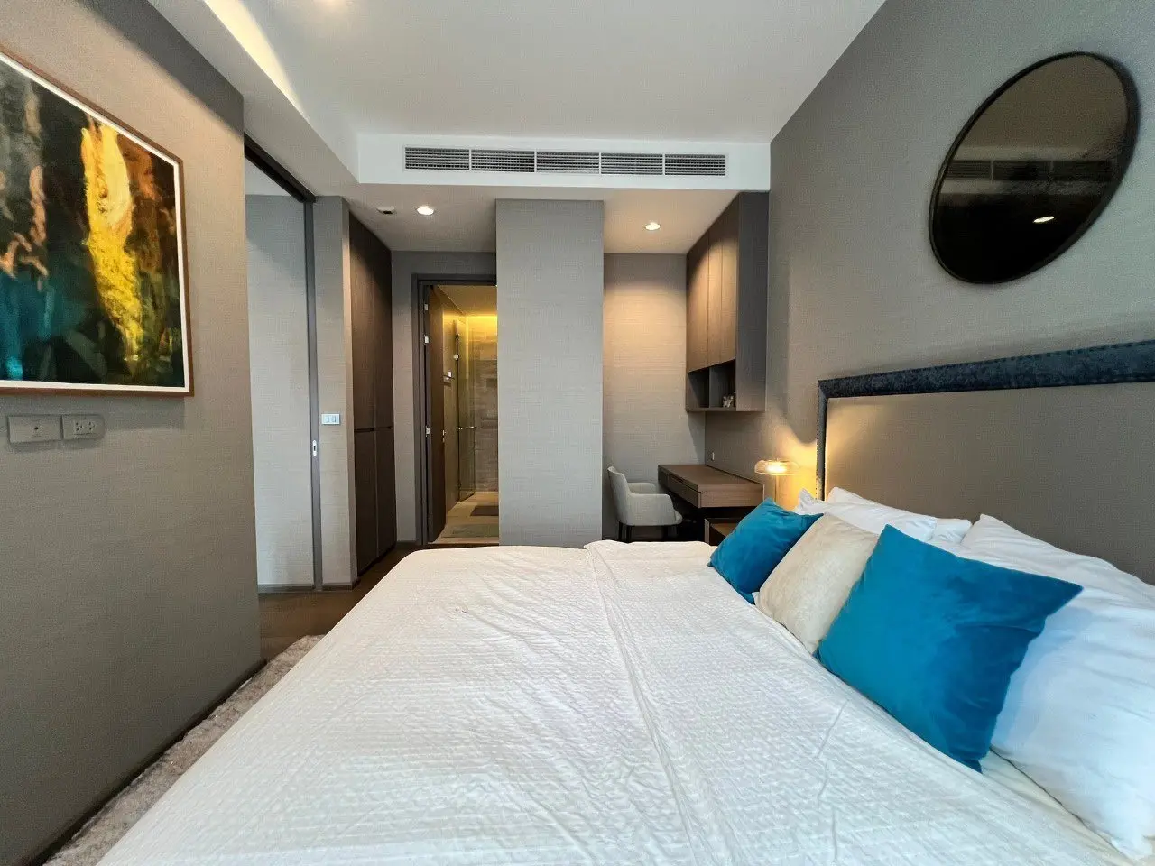 The Diplomat Satorn for rent 1 bed near BTS
