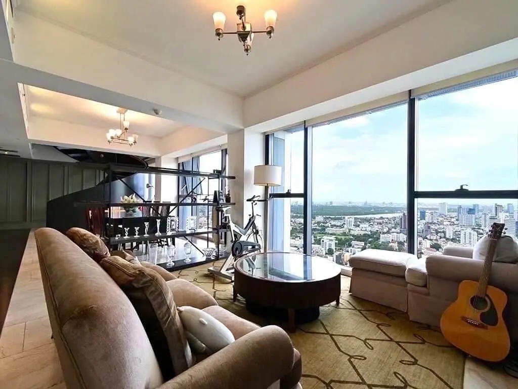 The Met Satorn Luxury Duplex Fully furnished for rent 