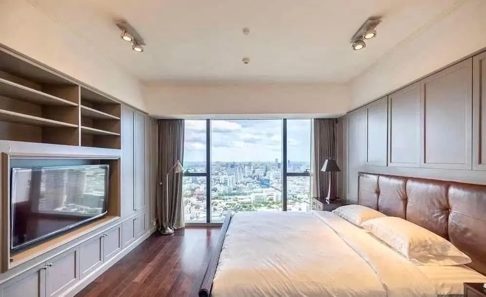 The Met Satorn Luxury Duplex Fully furnished for rent 