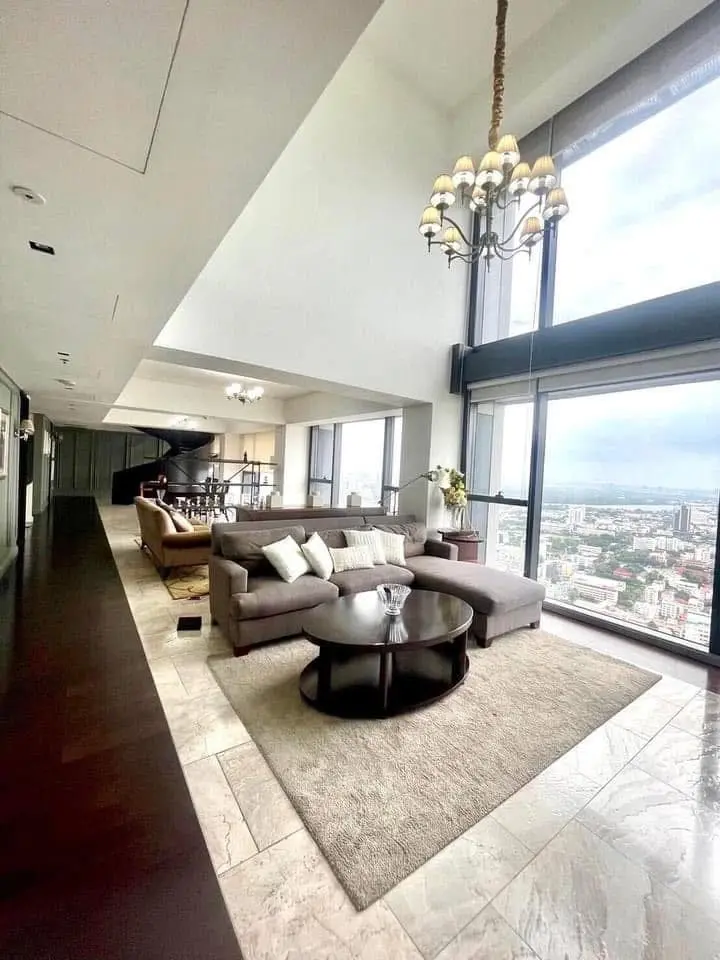 The Met Satorn Luxury Duplex Fully furnished for rent 