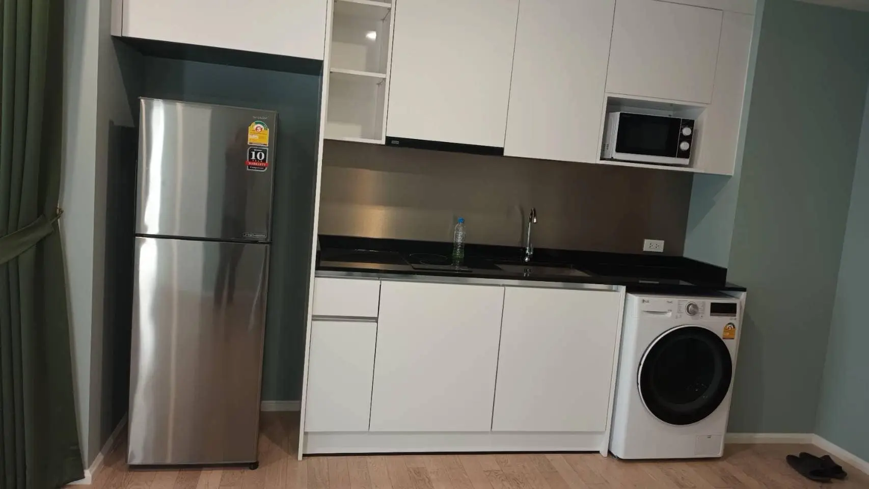 Large one bed for rent in Thonglor