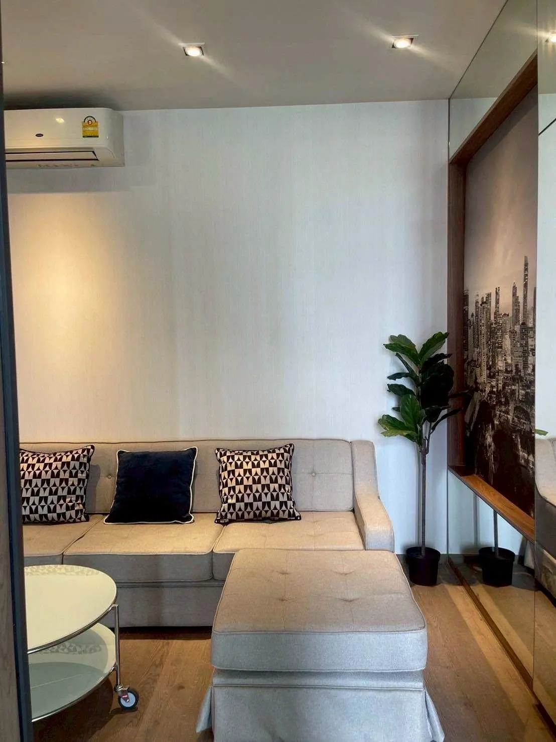 Park 24 for rent 2 beds fully furnished , Unblock view with Bathtub 