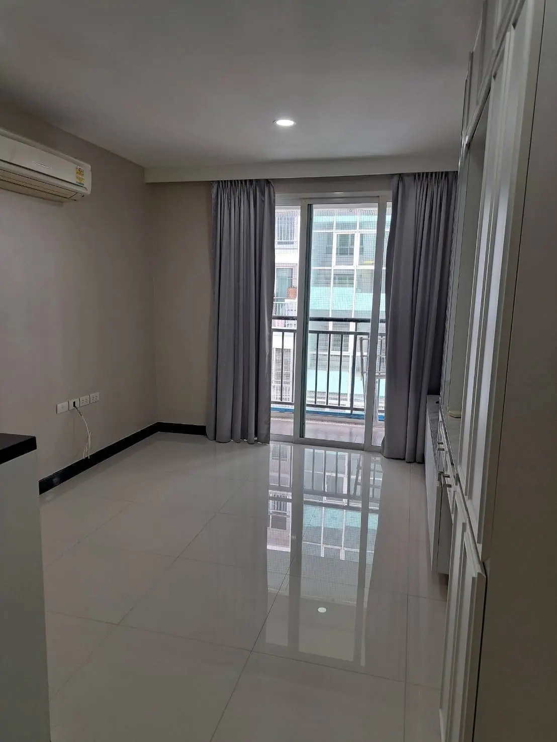 Sukhumvit 16 condo for rent 1 bed