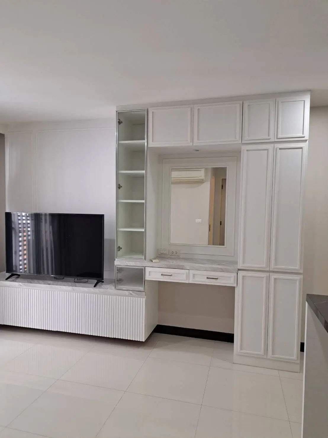 Sukhumvit 16 condo for rent 1 bed