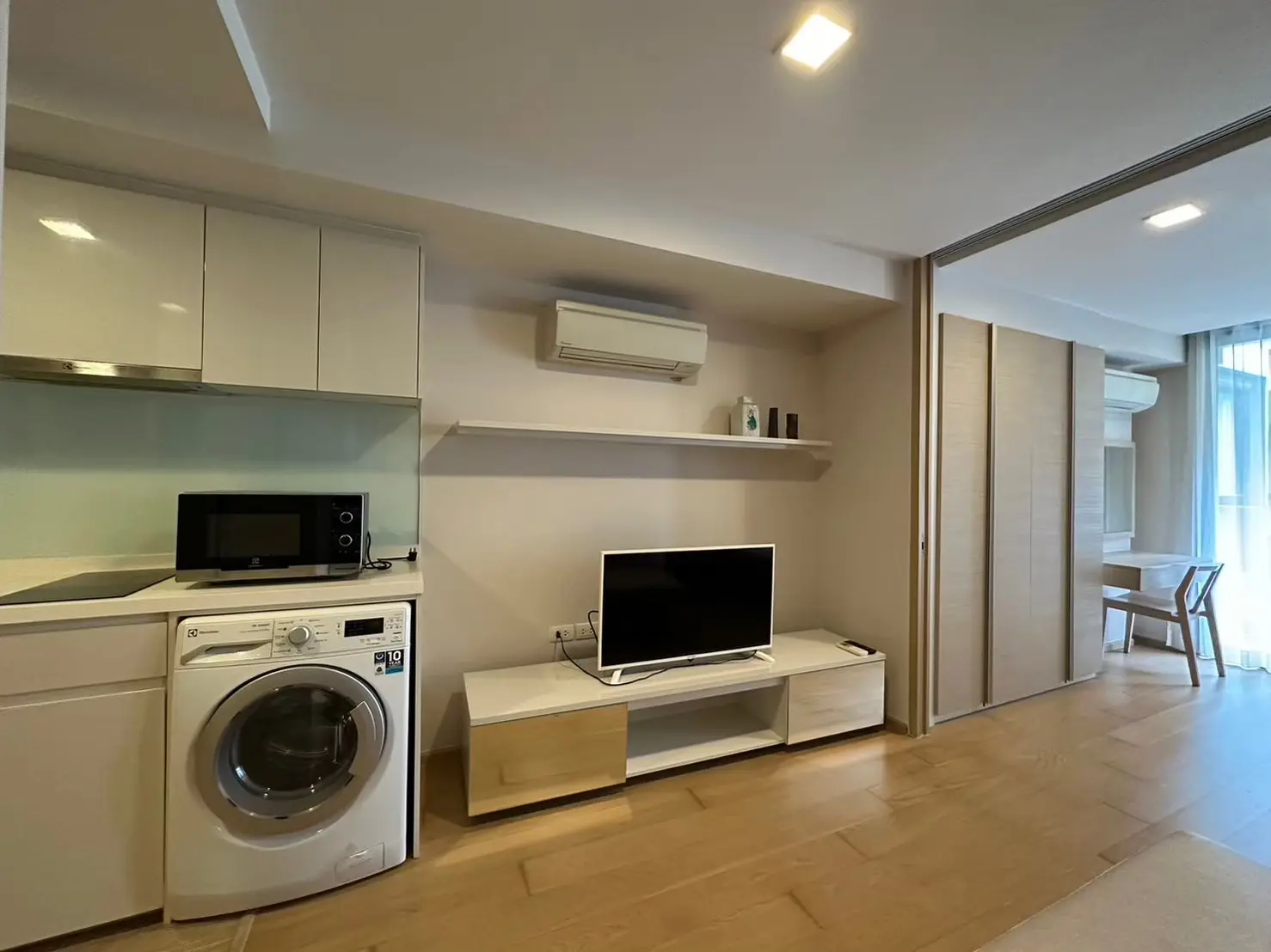 Sukhumvit 49 Condo 1 bed for sale , low floor 4th 