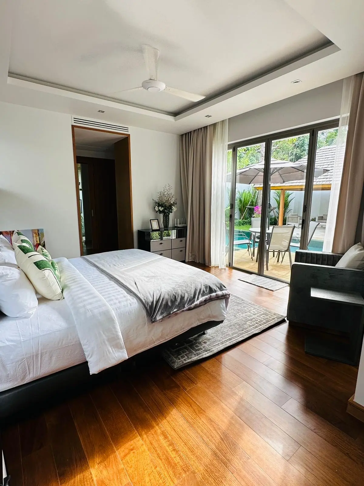 Phuket Pool Villa for weekly & monthly holiday rental 