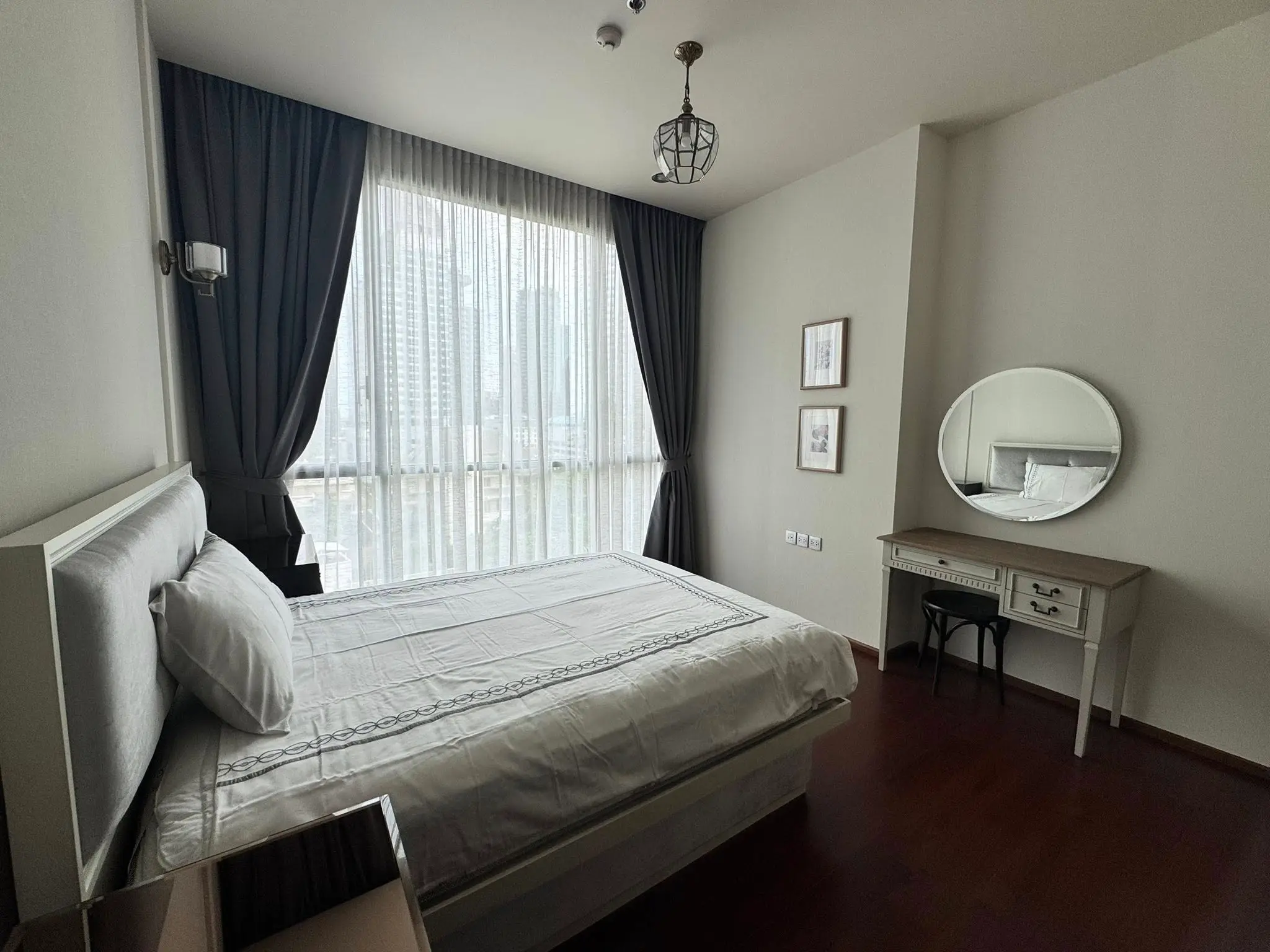 Luxury condo in near BTS in Thonglor for rent 